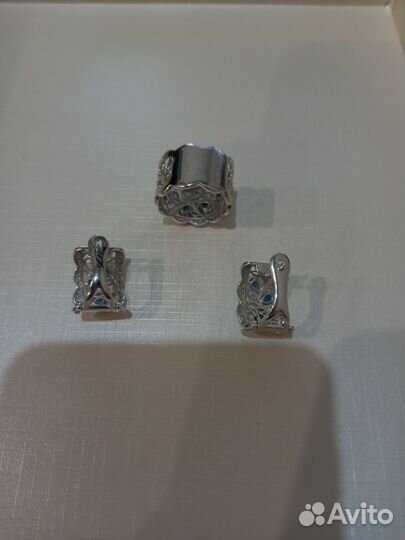 Комплект серебрянных украшений 925 пробы