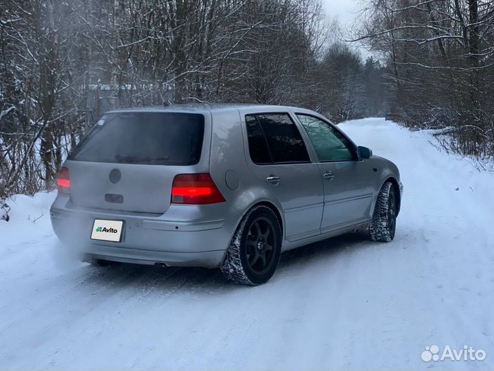 Volkswagen Golf 1.8 МТ, 2000, 280 000 км