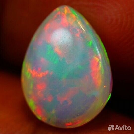 Опал натуральный 3,25Ct 12X9мм VVS welo Белый