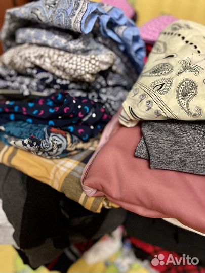 Фирменные вещи пакетом 42 44