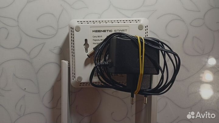 Wi-Fi роутер keenetic Start, N300, белый kn-1112