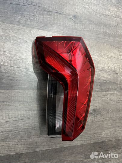 Фонарь задний левый skoda rapid 2021