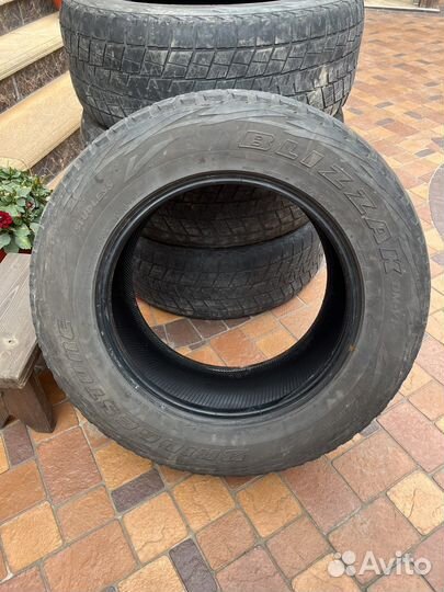 Bridgestone Blizzak DM-V1 18/60 R18