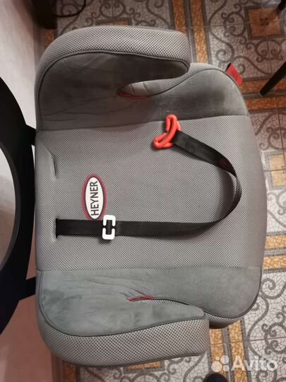 Детское автокресло-бустер Heyner