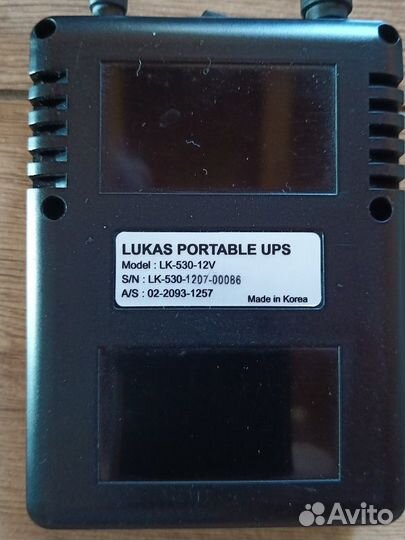 Портативный автомобильный аккумулятор Lukas LK530
