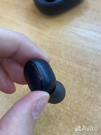 Беспроводные наушники Mi basic 2
