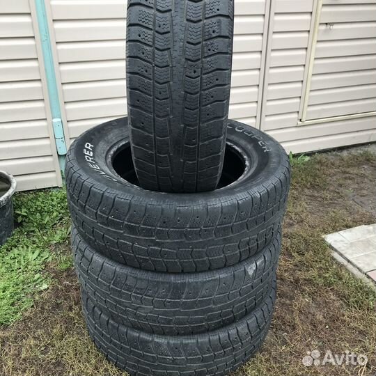 Intertrac TC555 235/65 R17