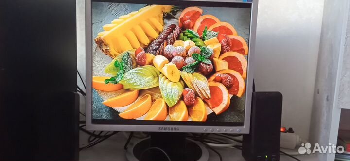 Монитор для компьютера