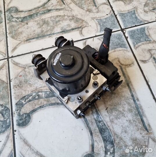 Блок ABS Volkswagen Touareg NF