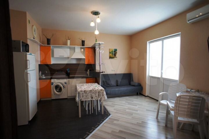 Квартира-студия, 60 м², 14/16 эт.