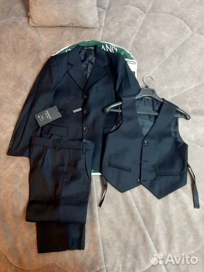 Школьный костюм тройка на первоклашек