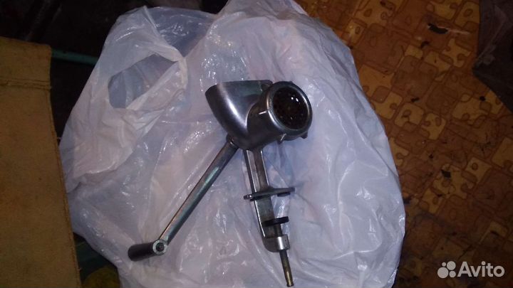 Мясорубка ручная