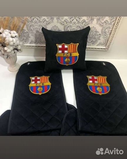 Плед и подушка