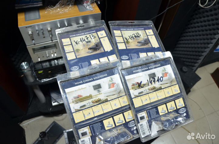 Кронштейны для колонок Vogels Evolution