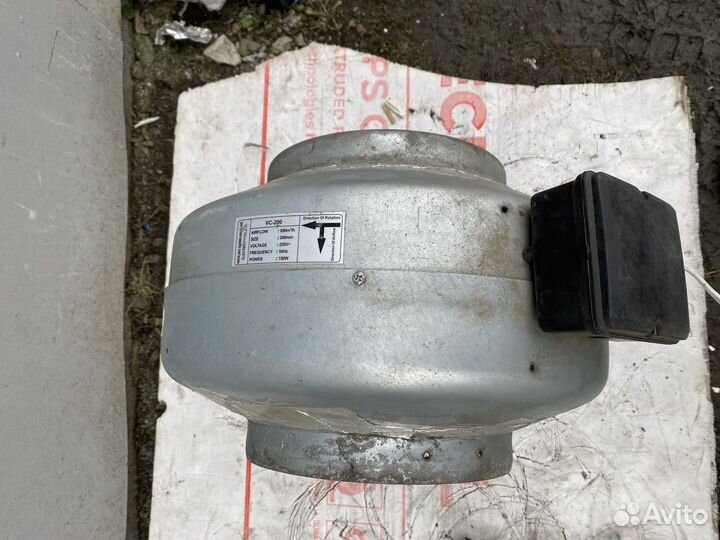 Канальный вентилятор 160 б/у