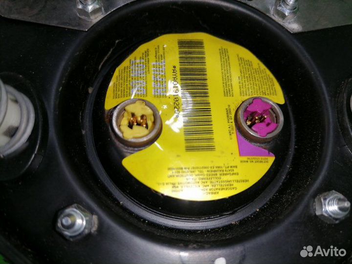 Подушка безопасности в рулевое колесо Opel Vectra