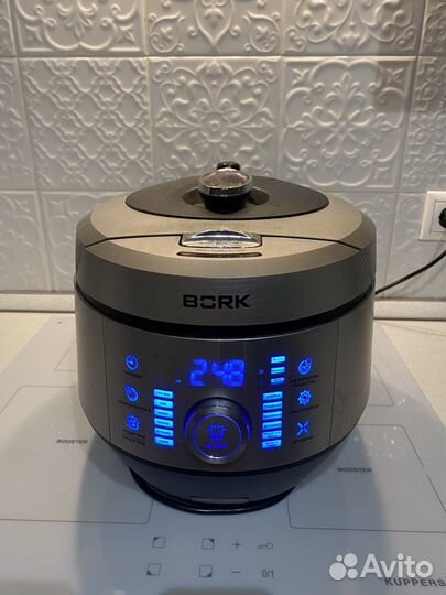Мультиварка bork u800