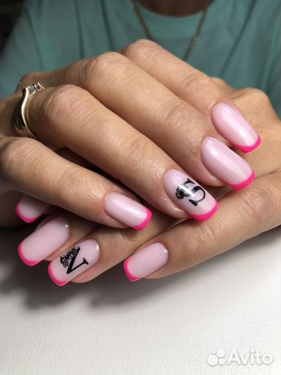 Маникюр и педикюр