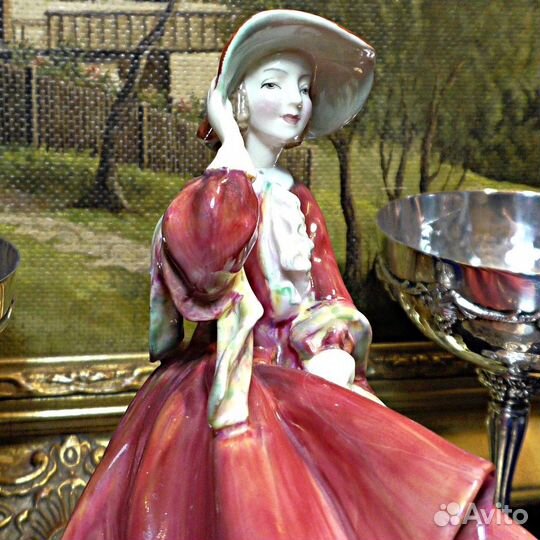 Вершина холма.Royal Doulton.Статуэтка