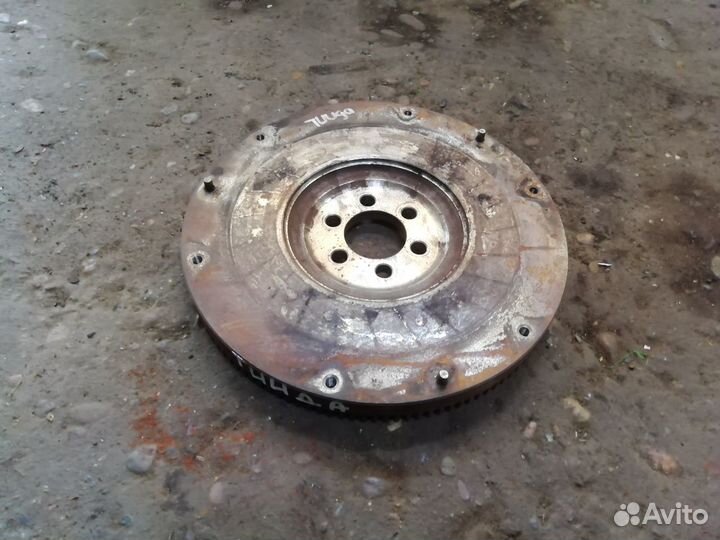 Nissan Tiida (C11) 2007-2014 1,6 МКПП Маховик