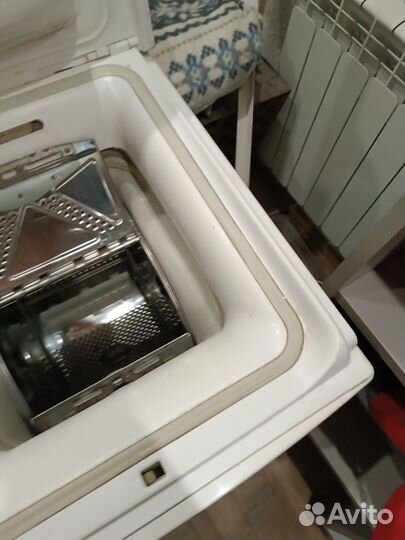 Стиральная машина на запчасти whirlpool