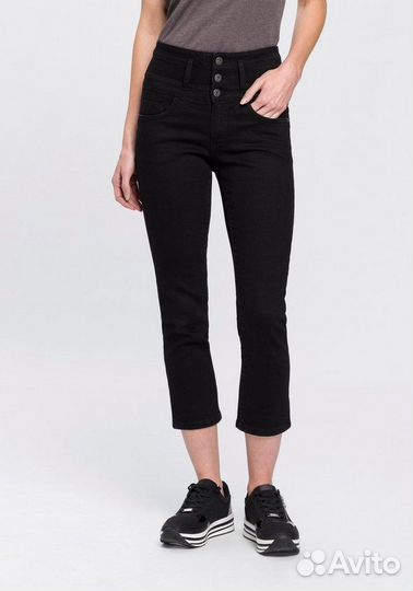 Джинсы Arizona