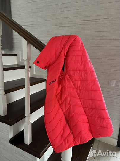 Жилет спортивный женский 2xu