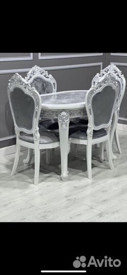 Столы и стулья новые