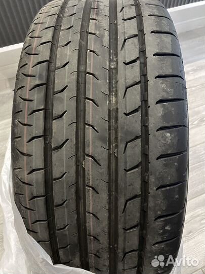 Continental MaxContact MC6 235/45 R18 98V