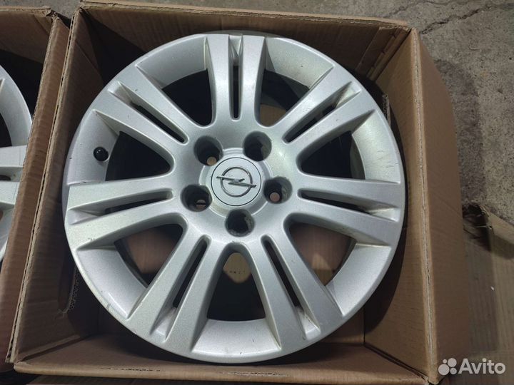 Диски на Opel R16 5x110 цо 65,1 мм