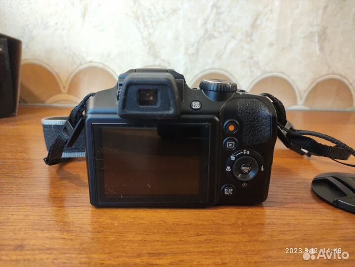 Fujifilm FinePix S8300