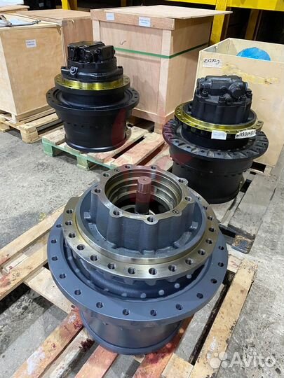Редуктор хода Hitachi ZX125US-E 9181123