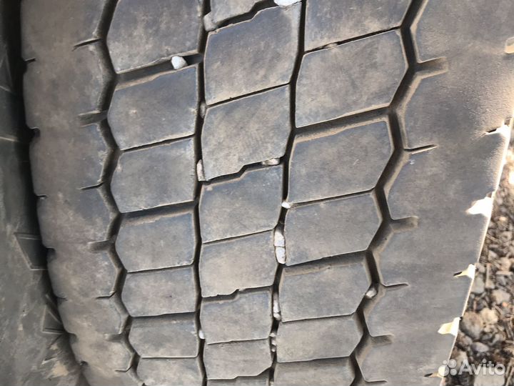 R22.5 295/75