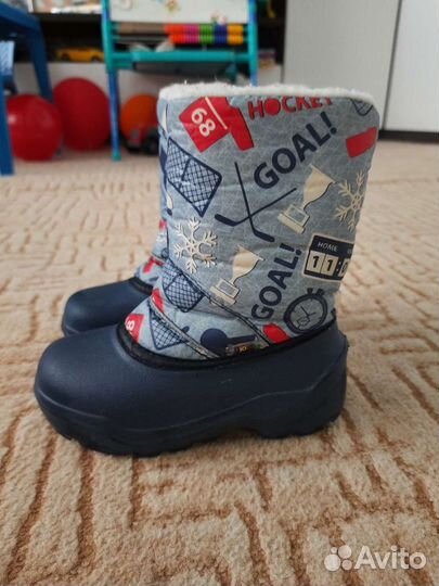 Детские резиновые сапоги утепленные