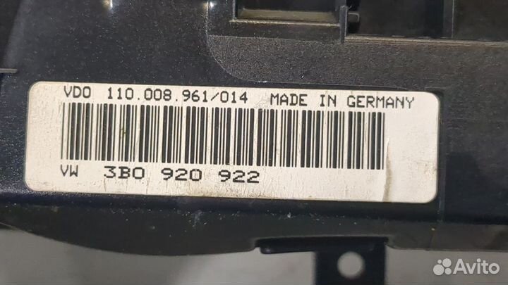 Щиток приборов Volkswagen Passat 5, 2000