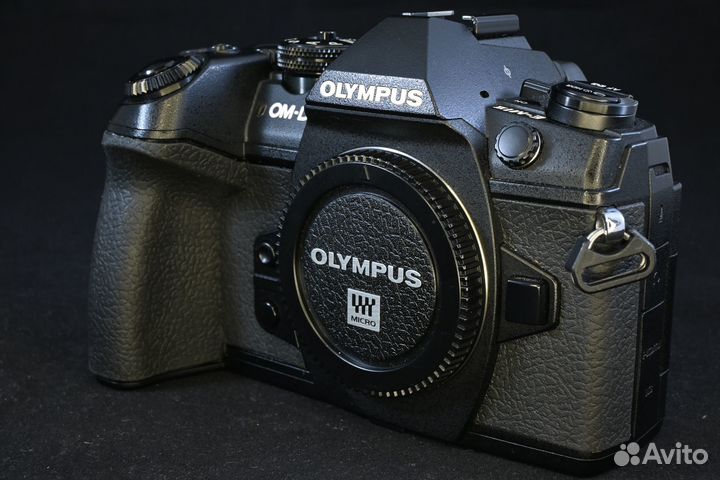 Olympus om d e m1 mark ii body пробег 27.000