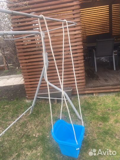 Детская качель подвесная