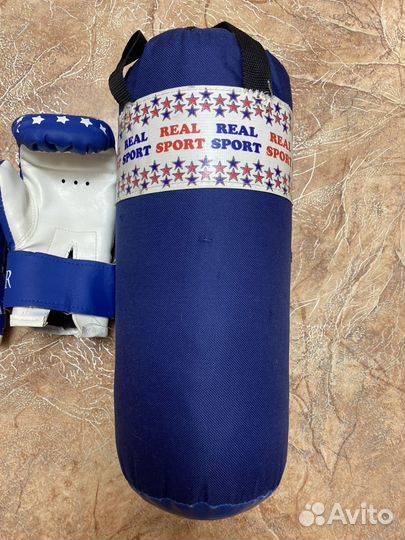 Для бокса : груша 1 кг детская + детские перчатки