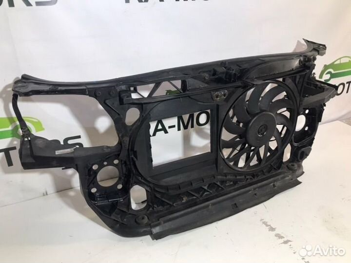 Передняя панель Телевизор Audi A4 B7 04-09