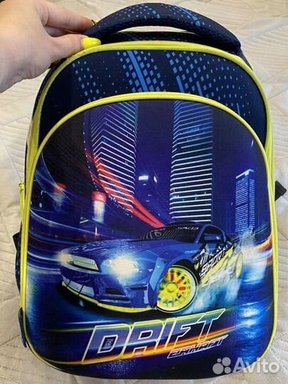Школьный рюкзак для мальчика