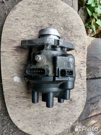 Трамблер mitsubishi 4g93