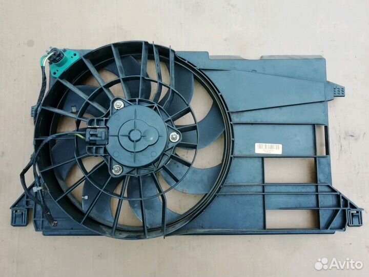 Вентилятор охлаждения Форд Фьюжн(1495679)