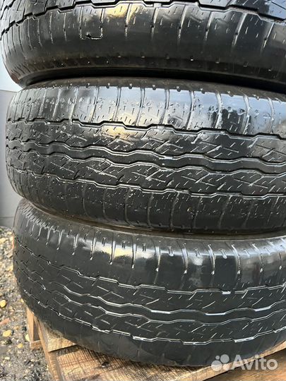 Bridgestone Dueler H/T 687 225/65 R17 101H