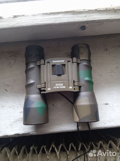 Бинокль tasco