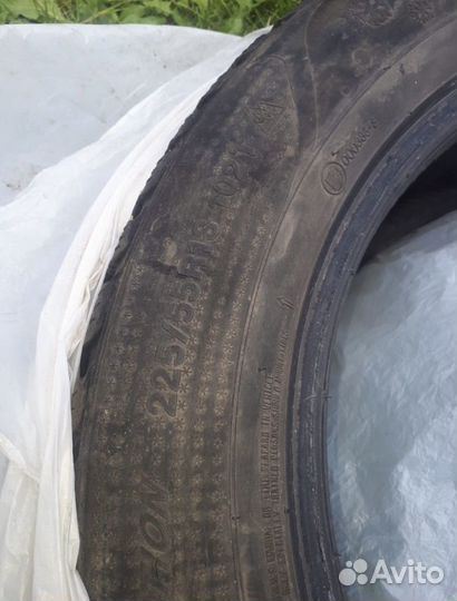 Kumho I'Zen RV Asymmetric 225/55 R18