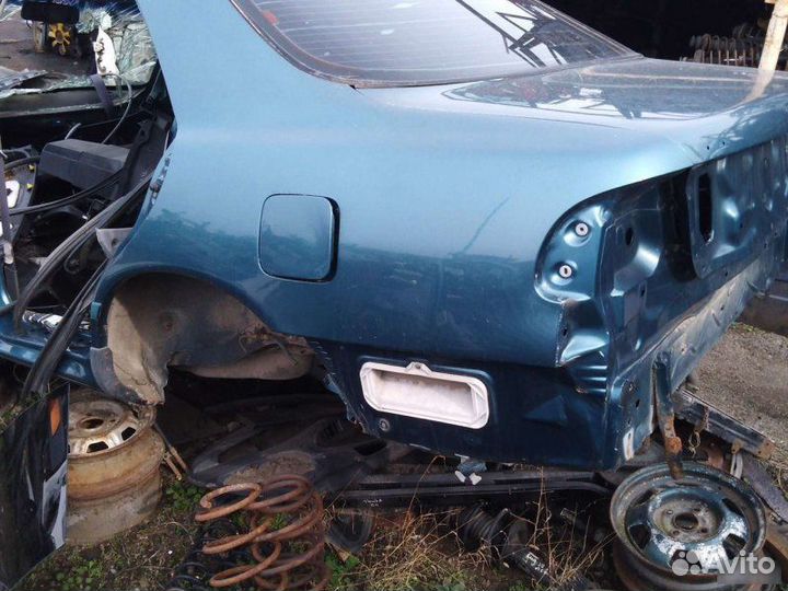 Крыло Mazda 626 GE