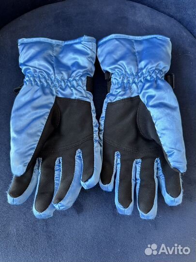 Горнолыжные перчатки