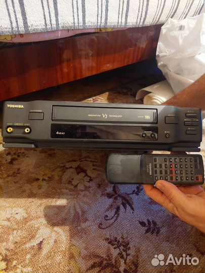 Видеомагнитофон