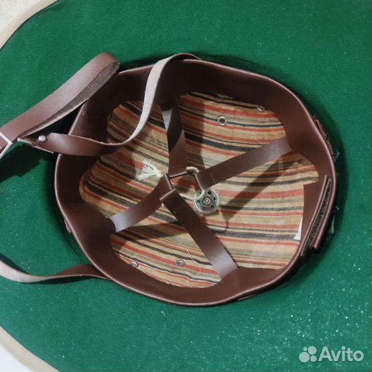 Пробковый шлем