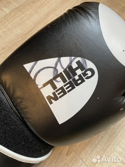 Боксерские перчатки 12 oz